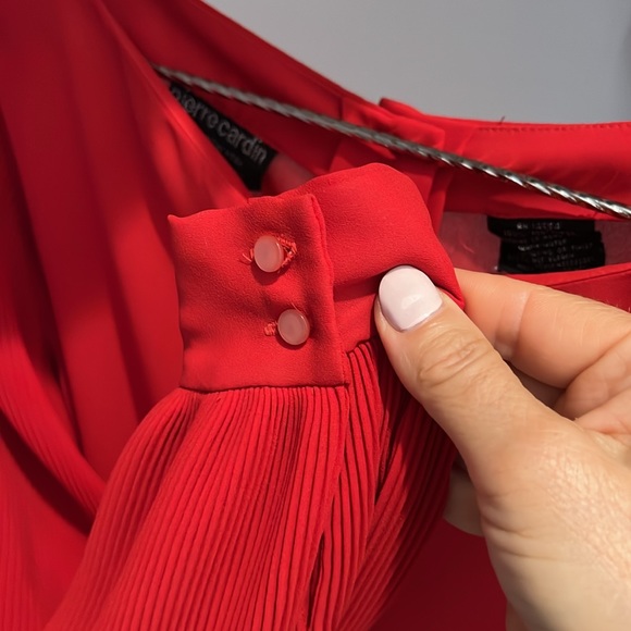NWOT Classy, Sophisticated Pierre Cardin Red Blouse | Size 10 | Buttons on Back - Picture 4 of 11